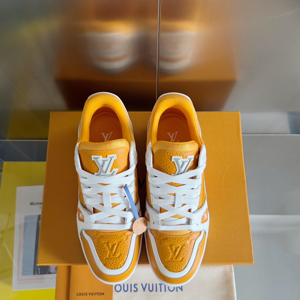 ルイヴィトン靴角部分ディテール